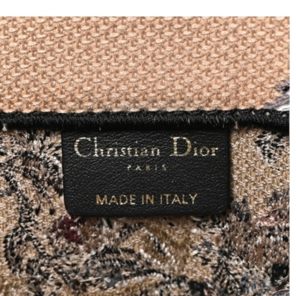*RARE*Limited Edition Rare DIOR Embroidered Medium Book Tote - Like New! - Picture 7 of 9